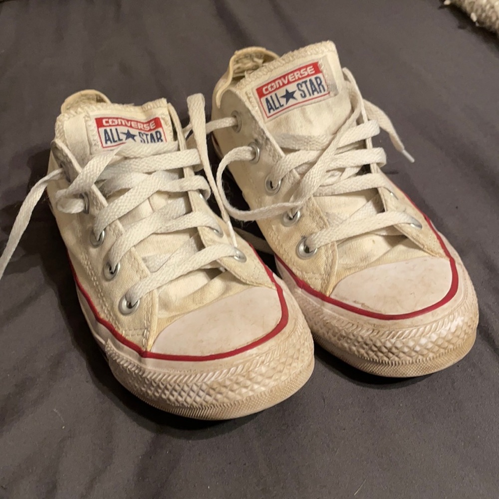 Women’s Converse shoes